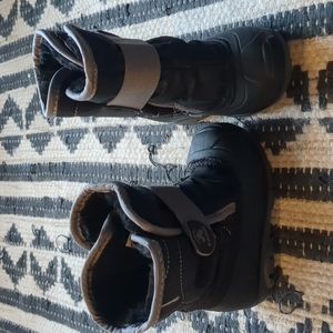 Kamik black snow boots toddler 6